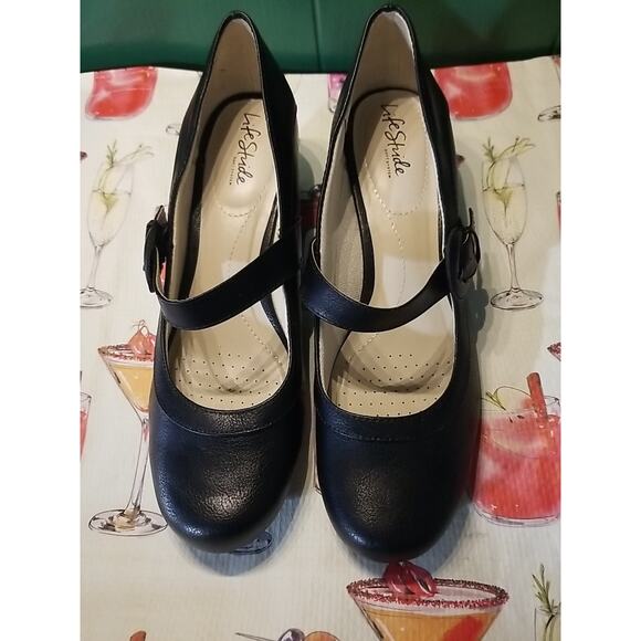 Woman Dress Shoe By Life Stride Soft System Size 11 Side Closure Color Blk - Picture 1 of 5